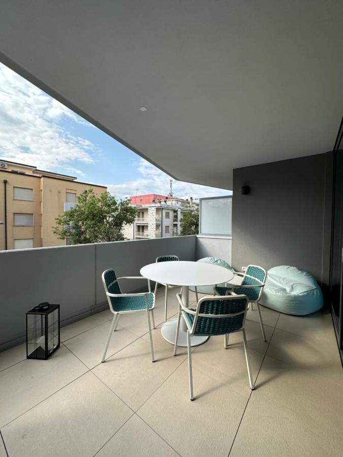 Aparthotel Zefiro Com Design, Large Terrace, Bike, Near Beach And Thermal 그라도 외부 사진