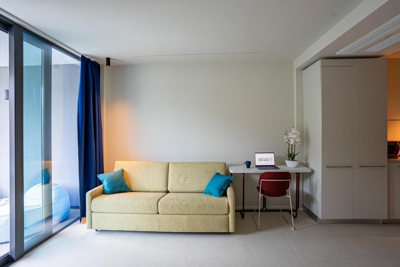 Aparthotel Zefiro Com Design, Large Terrace, Bike, Near Beach And Thermal 그라도 외부 사진